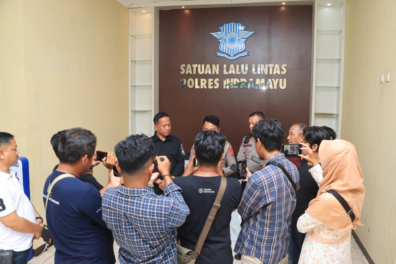 WhatsApp Image 2025-11-12 at 18.12.38 (1)