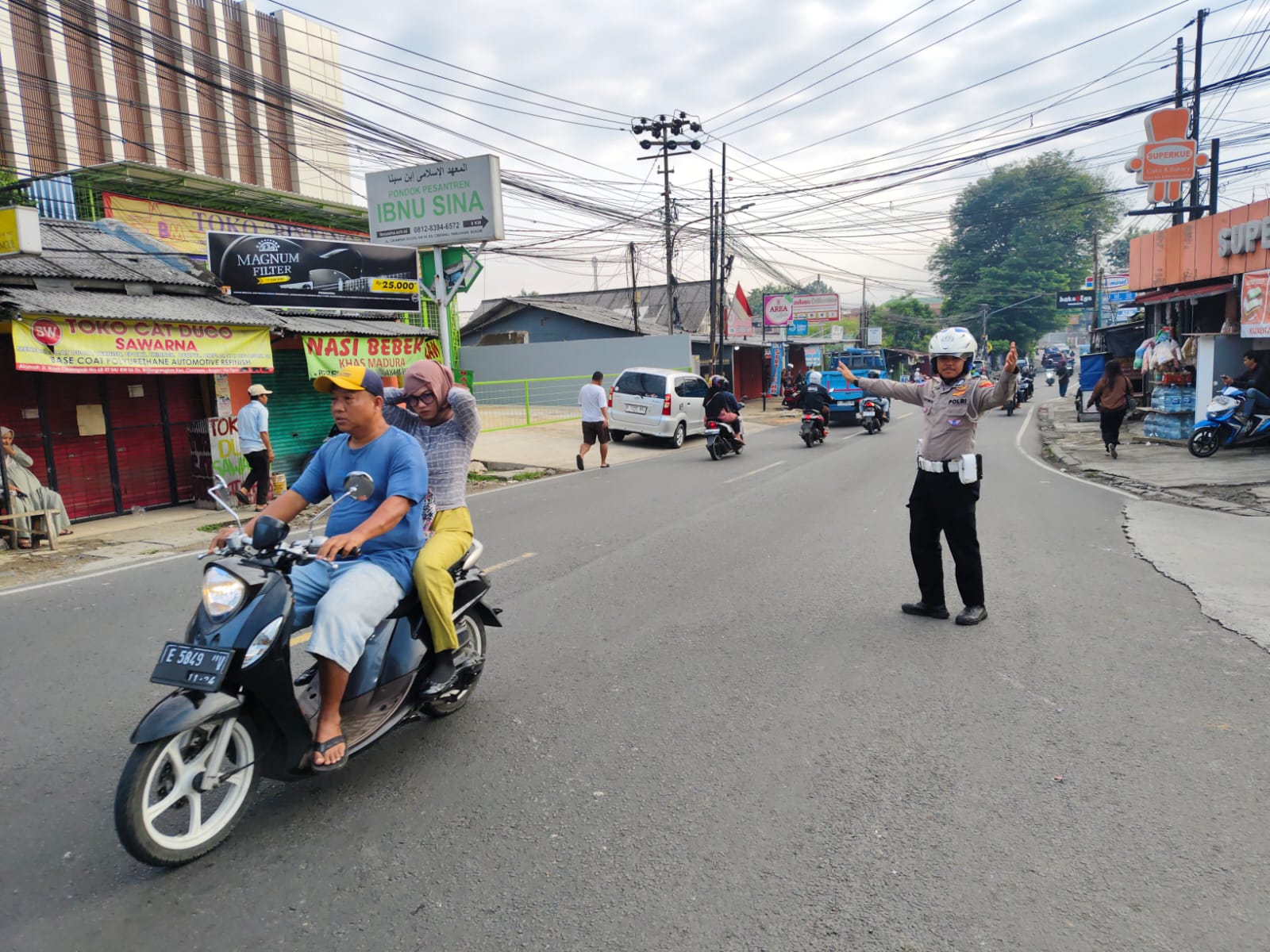 c72bdca2-a249-46f2-a6d2-23d35f083aea