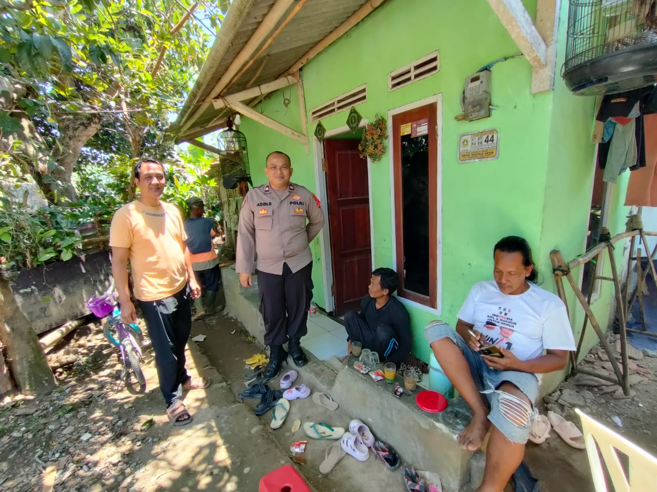 e1618a80-8e30-4406-98b3-ada402fcc6a8