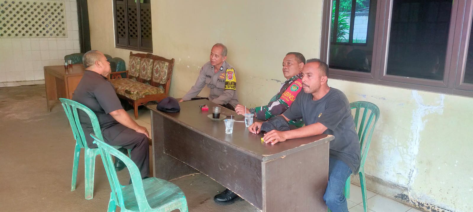 fa194167-6215-4d4e-a958-fe210fc0998a